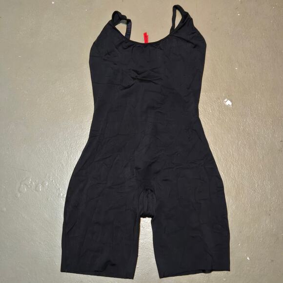 Spanx Slimplicity Essentials 991 Open Bust Mid Thigh Bodysuit in Black Size XL - Picture 2 of 6